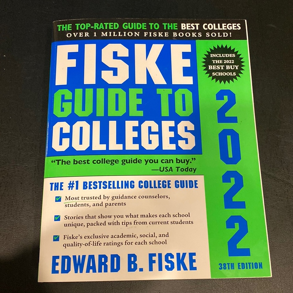 FISKE Guide to Colleges 2022